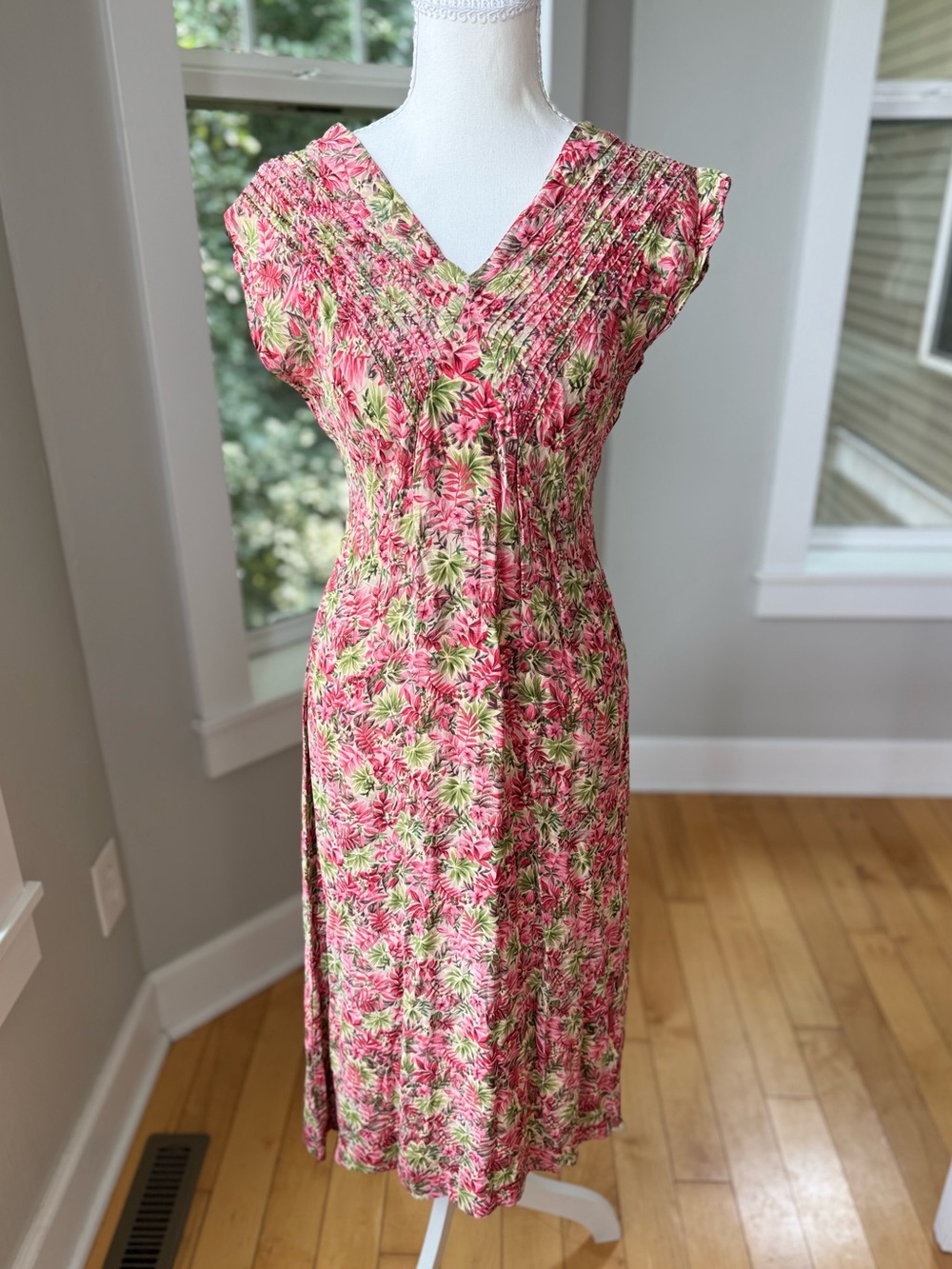 Vintage 90’s April Cornell Pink Green Floral Beaded Rayon Tie Back Midi Dress S